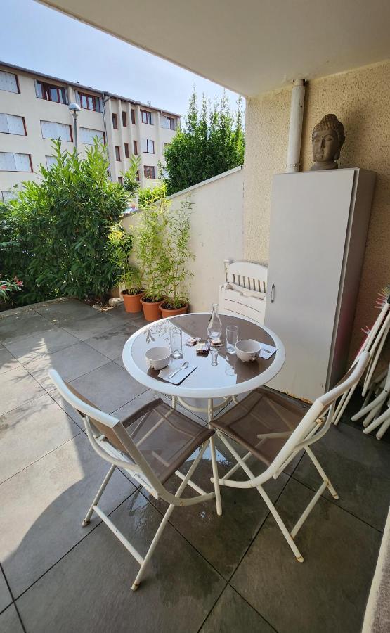 2* Rdc+ Terrasse&parking Privé Appartement *